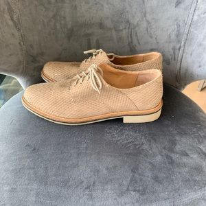 Seychelles Shoes - Seychelles Hoodlum Derby Oxford Seychelles Shoes - Seychelles Hoodlum Derby Oxford